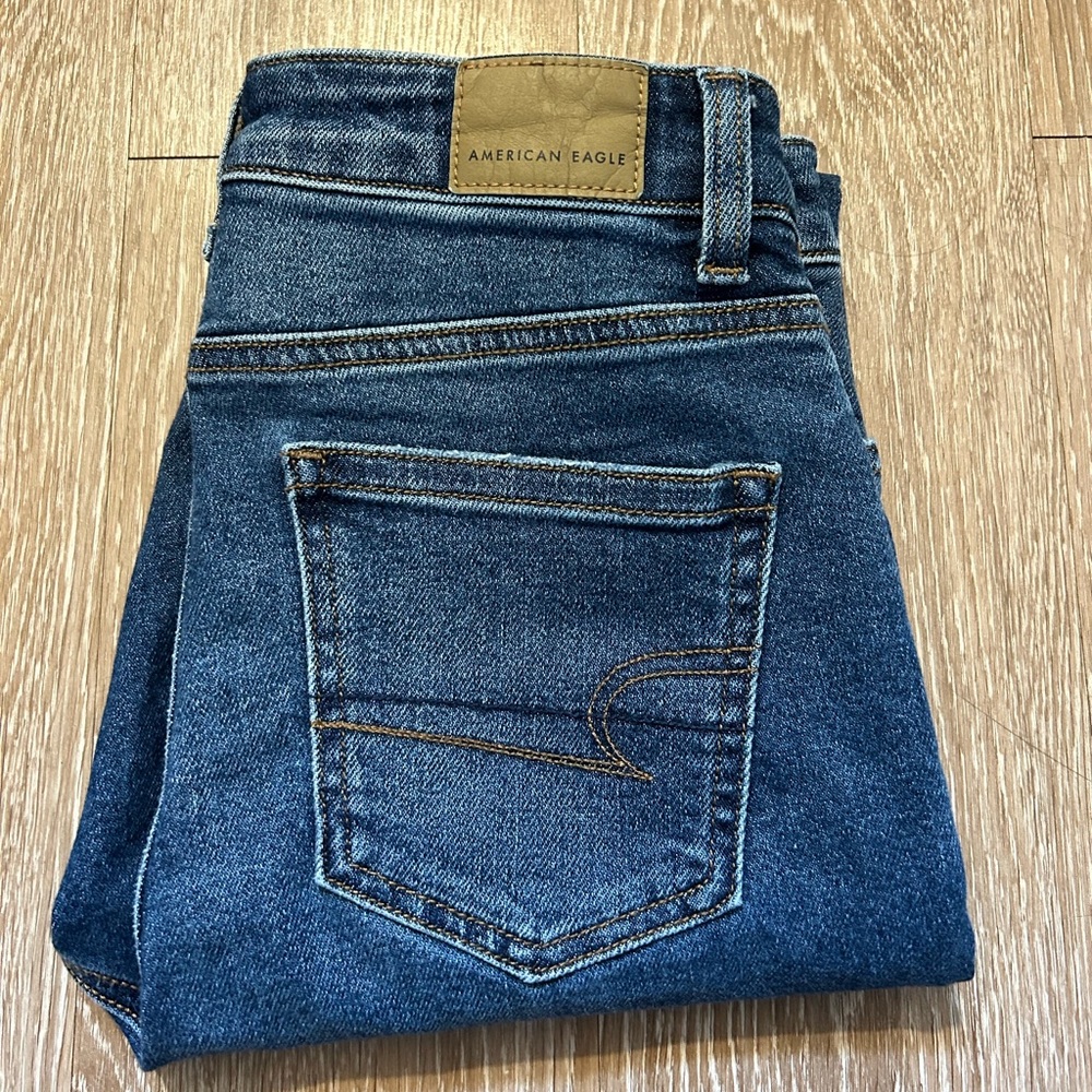 American Eagle Mom Jeans